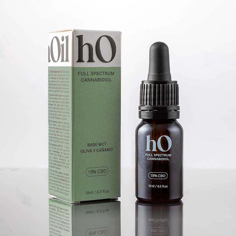 hakunaOil Premium CBD Oil 15% Full Spectrum com base MCT